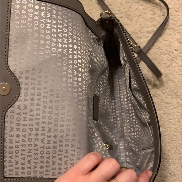 EUC Kate Spade Tilden Place Alek Crossbody - Picture 5 of 5
